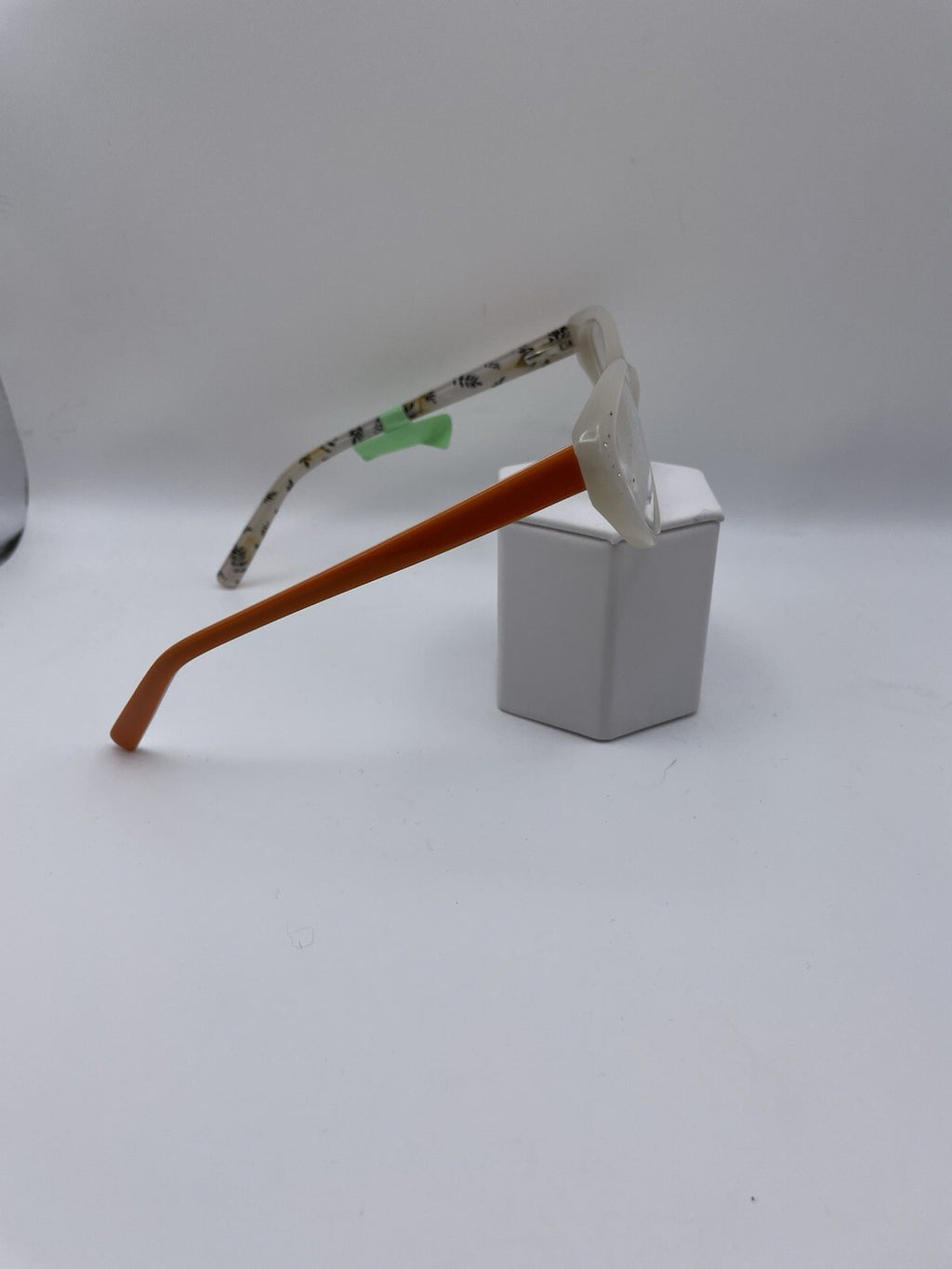 Valentini Brand 8903 Model 52 Eye Frost/Orange NEW
