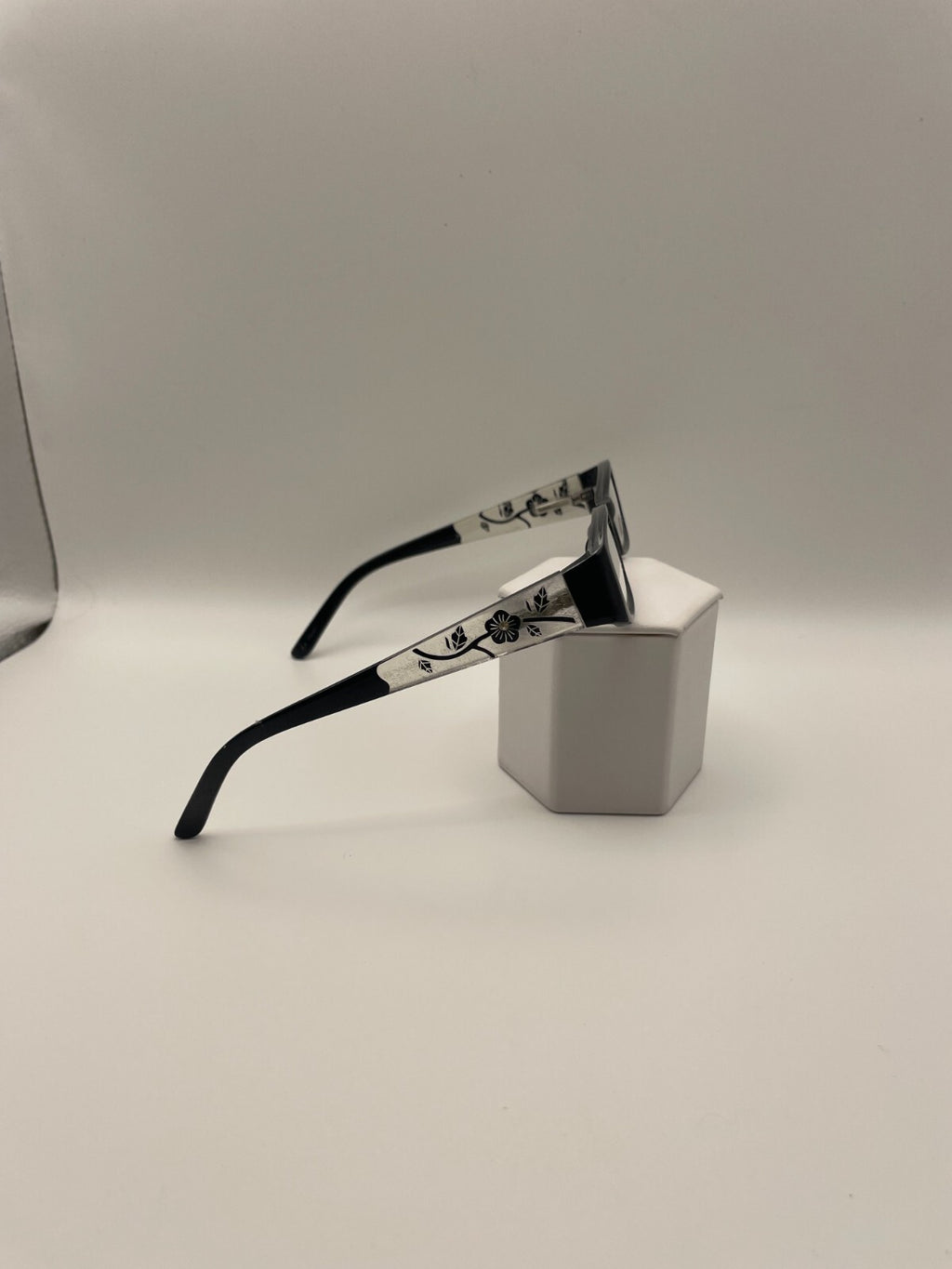 Modern Optical Brand Fifi Model 45 Eye Black NEW