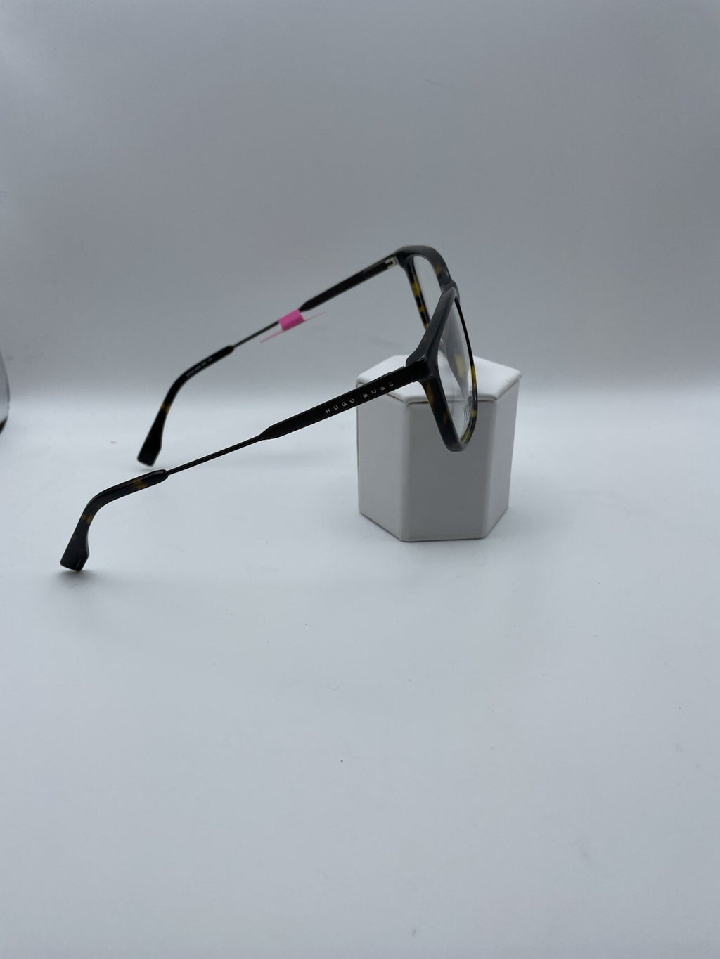 HUGO BOSS Brand BOSS 0995 Model 54 Eye Tortoise NEW