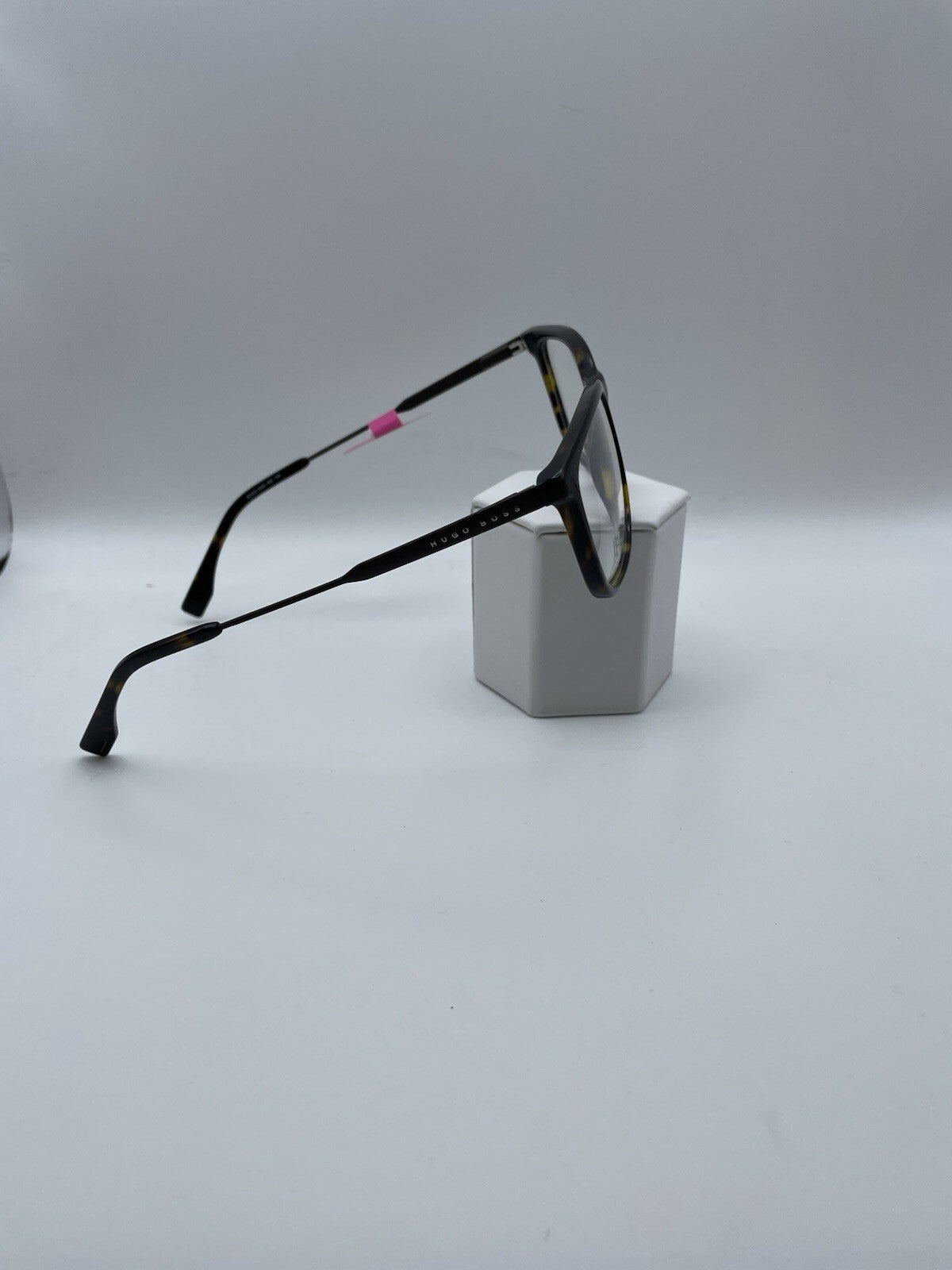 HUGO BOSS Brand BOSS 0995 Model 54 Eye Tortoise NEW