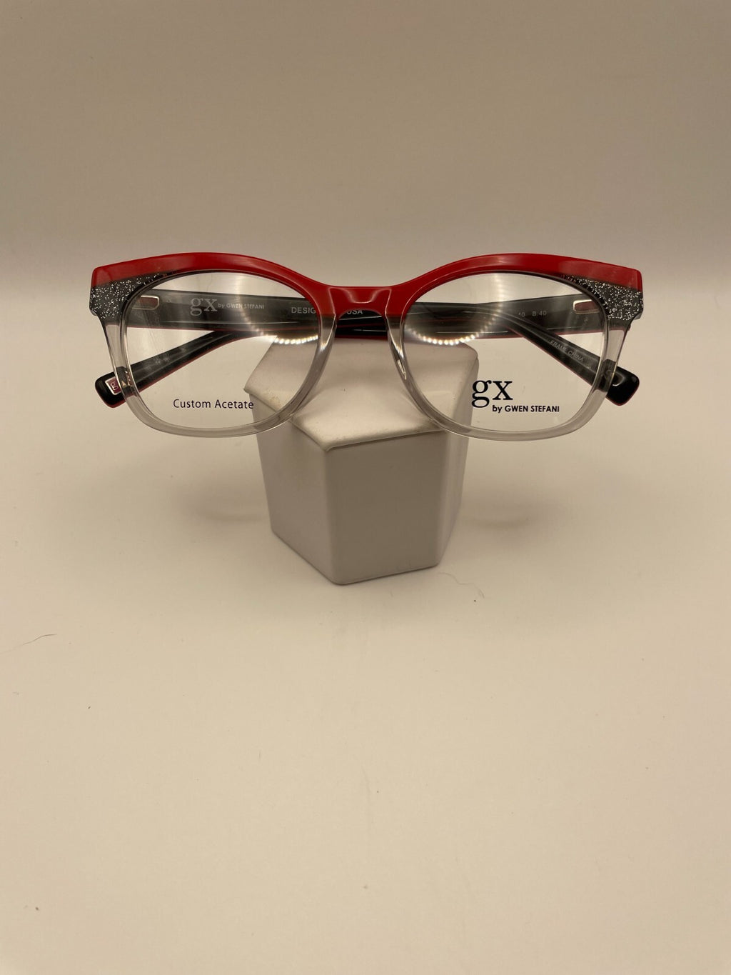 gx by GWEN STEFANI Brand GX078 Model 50 Eye Red NEW