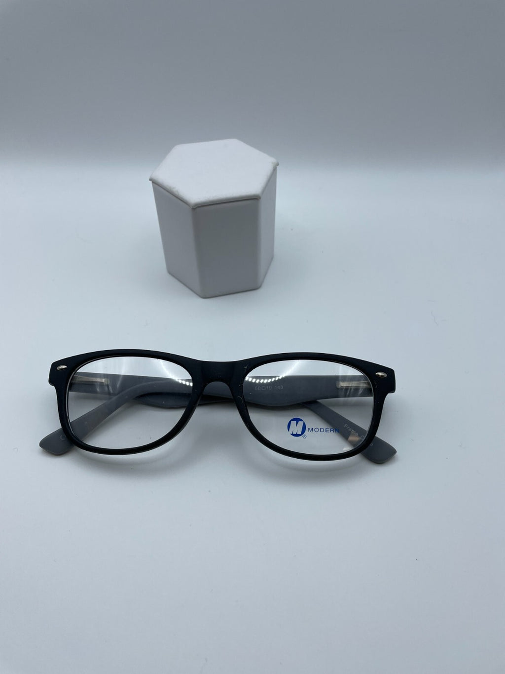 Modern Optical Brand Equal Model 50 Eye Blk/Grey NEW