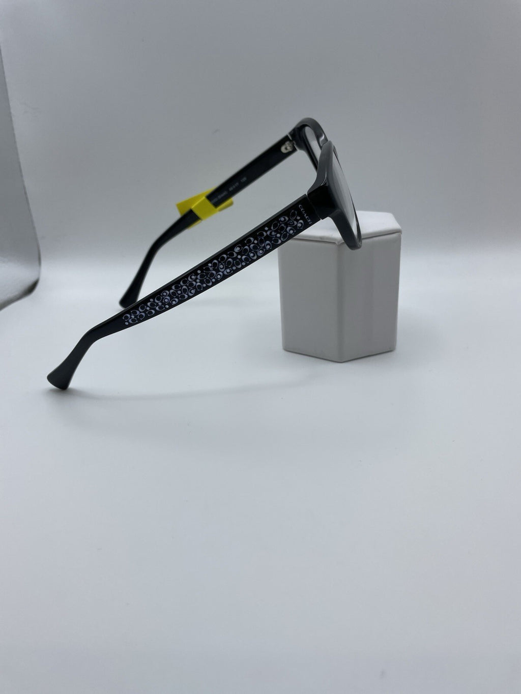 Coach Brand HC 6069  T Model 49 Eye Black NEW