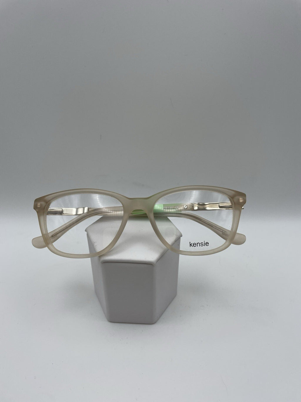 Kensie Brand Ornament Model 50 Eye Champagne NEW