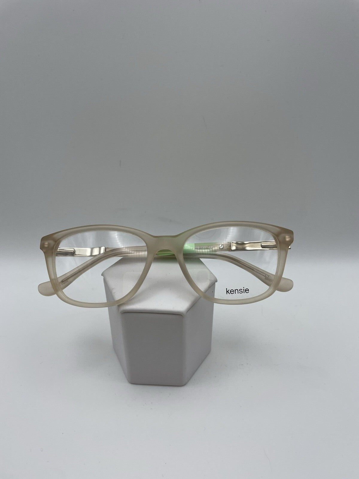 Kensie Brand Ornament Model 50 Eye Champagne NEW