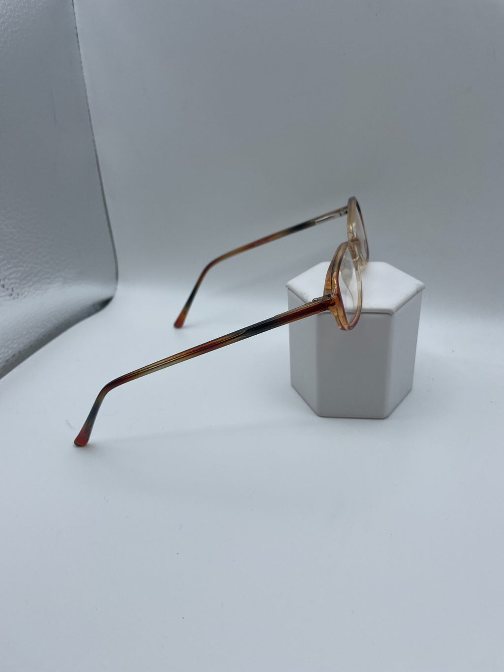 Modern Optical Brand Speckle Model 46 Eye Brown NEW