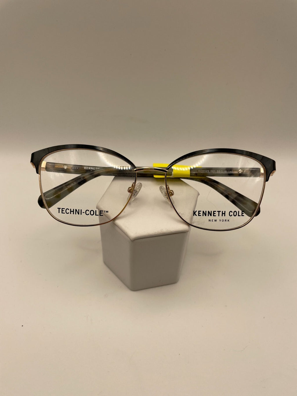 Kenneth Cole Reaction Brand KC0329 Model 55 Eye Black NEW