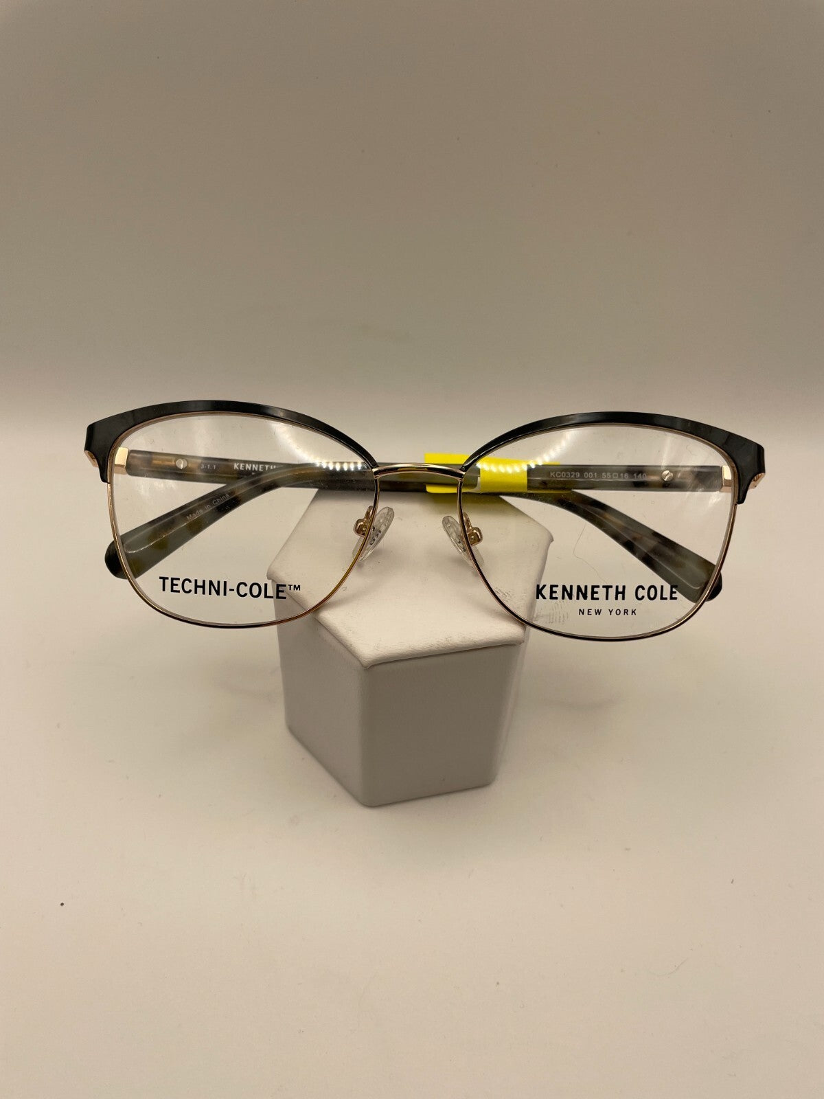 Kenneth Cole Reaction Brand KC0329 Model 55 Eye Black NEW