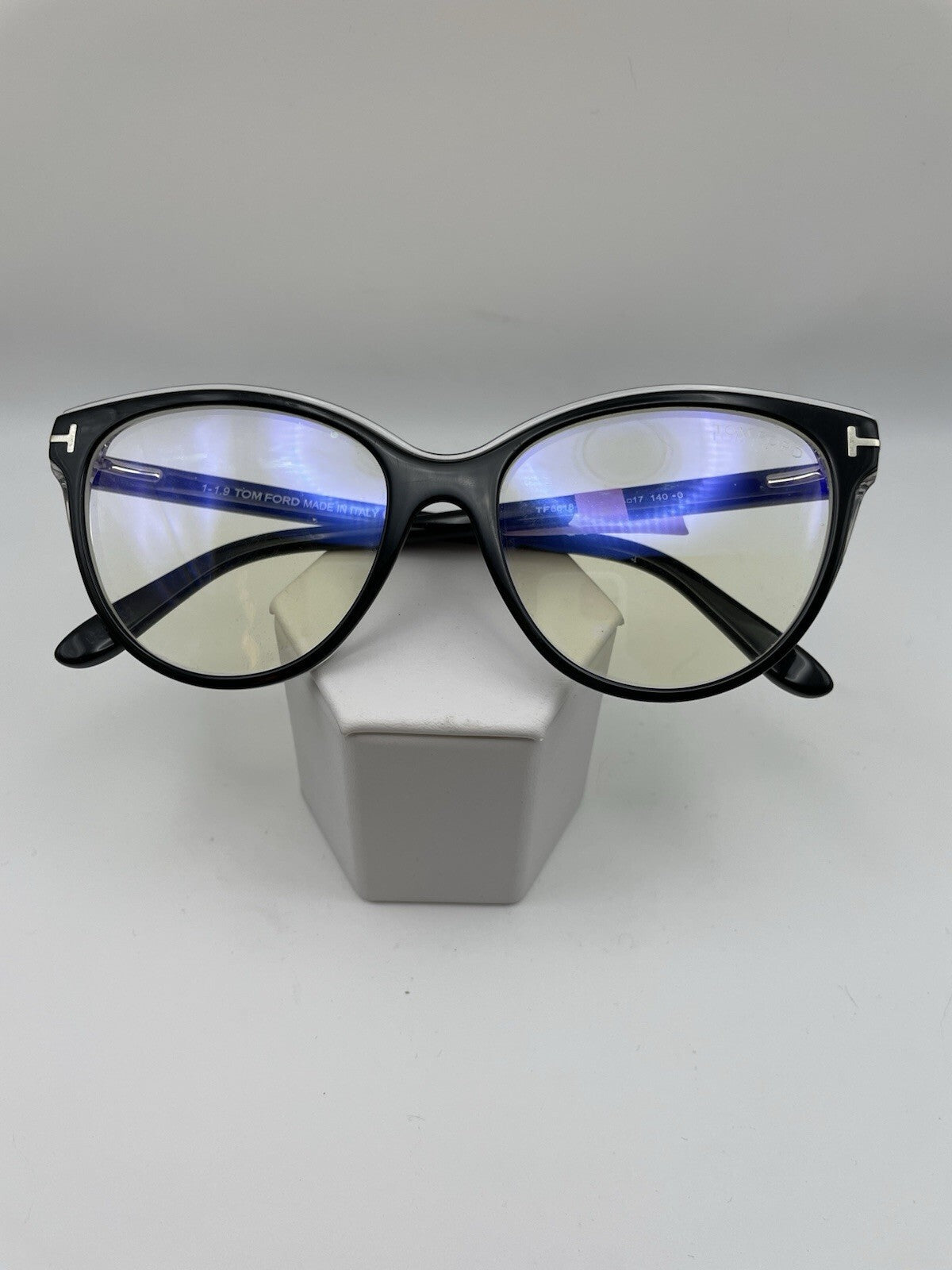 TOM FORD Brand TF 5618-B Model 51 Eye Black NEW