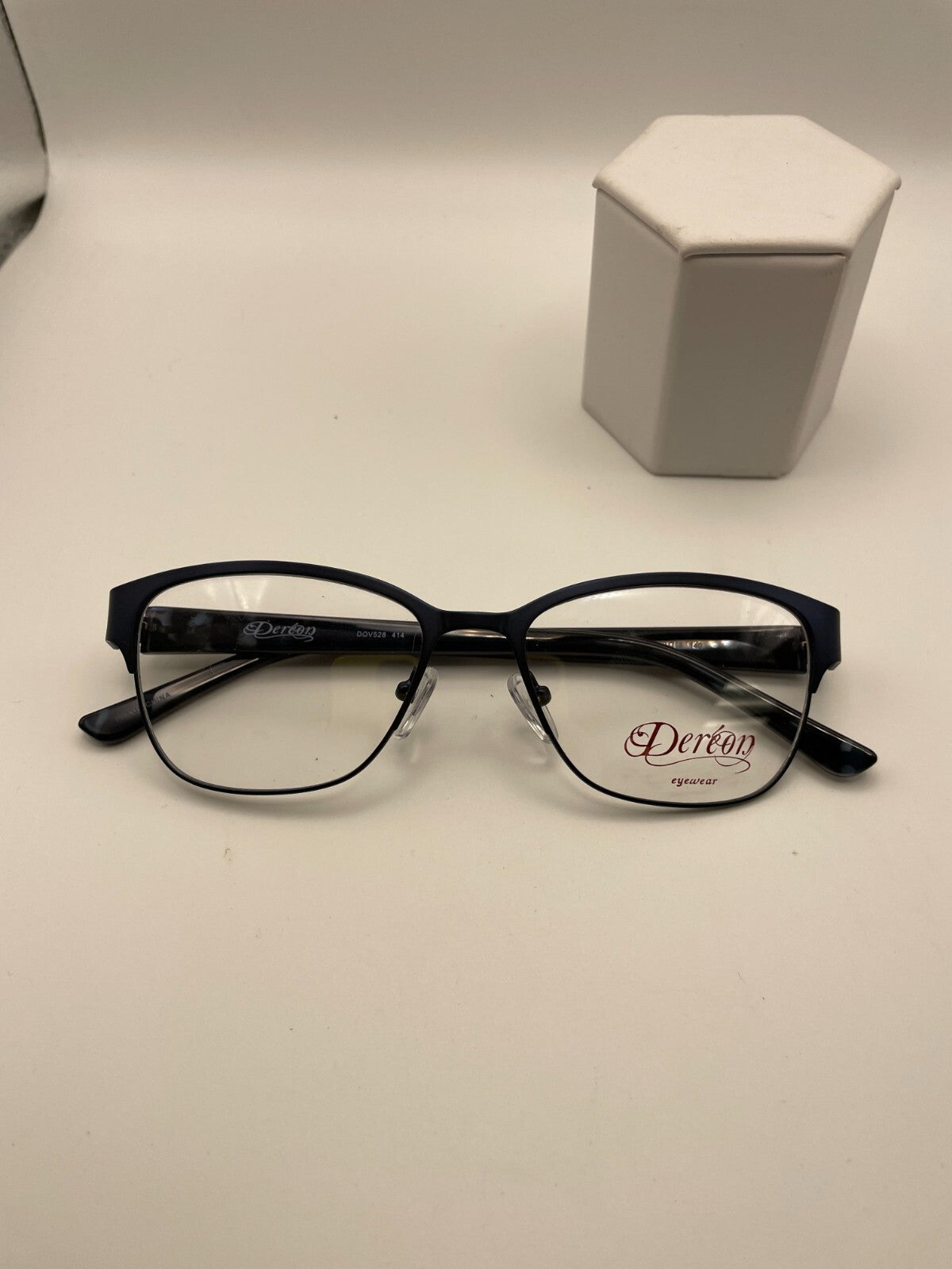 Dereon Brand DOV528 Model 52 Eye Blue NEW