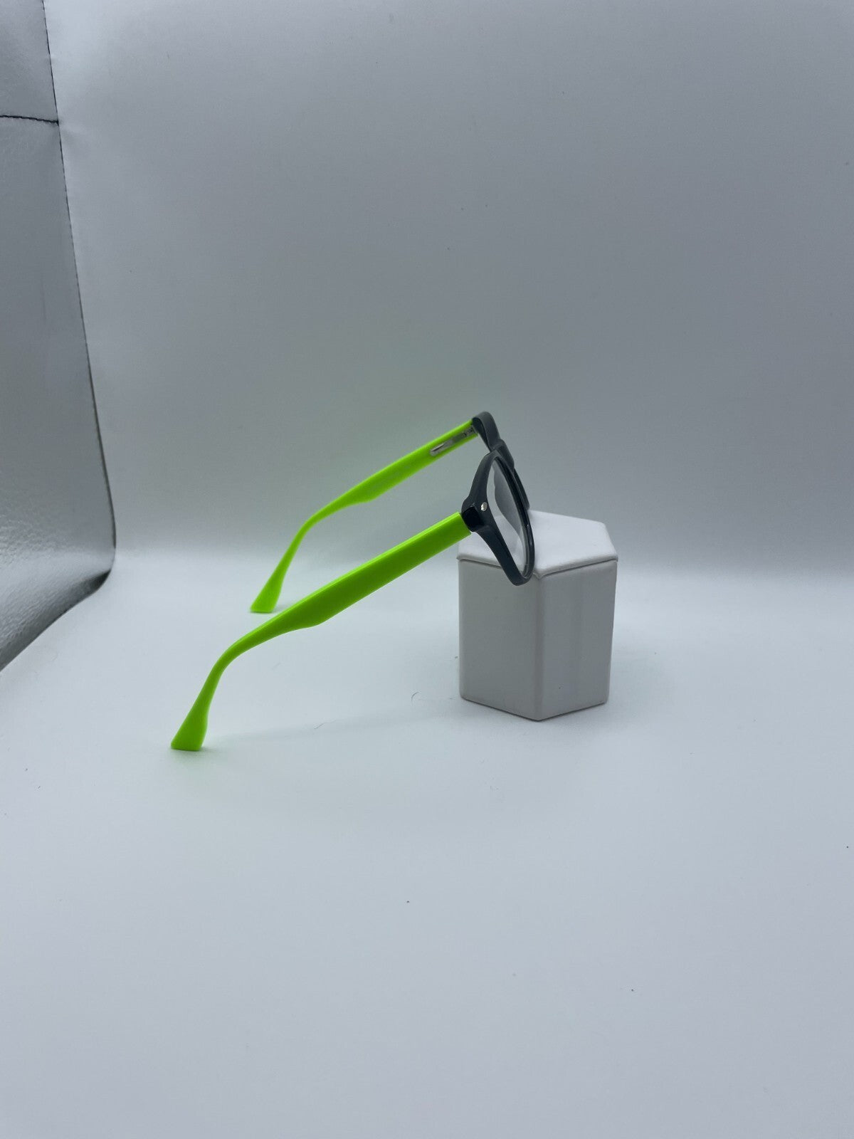Modern Optical Brand Goodies Model 45 Eye Black/Lime NEW