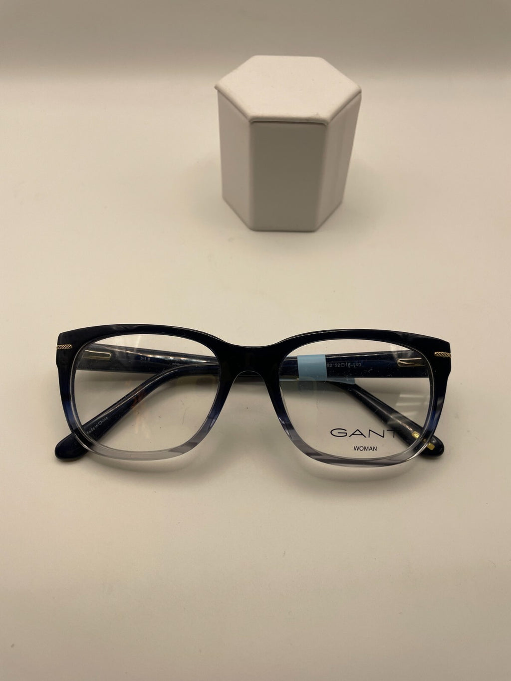 GANT Brand GA4058 Model 52 Eye Blue NEW