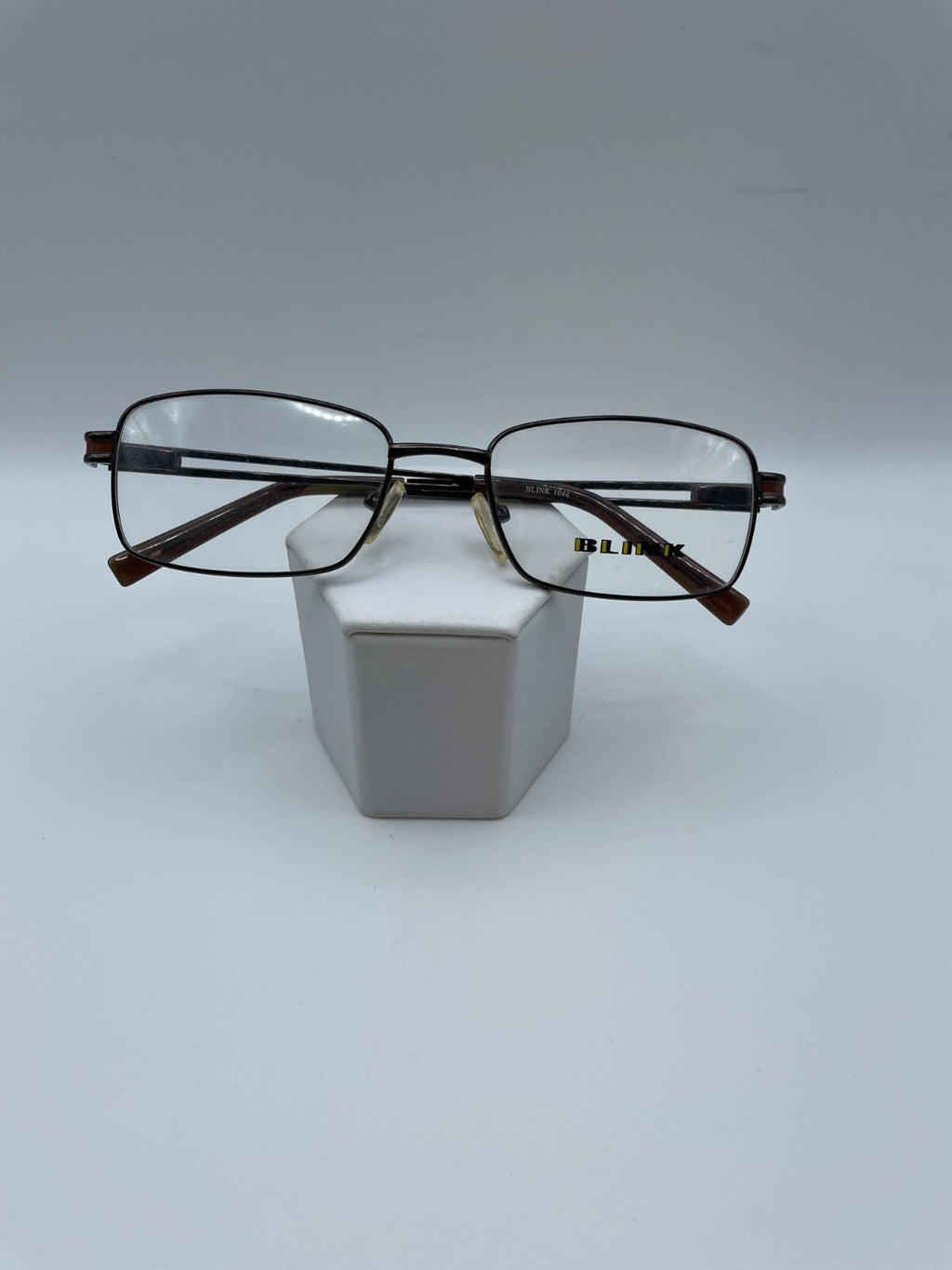 Blink Brand 1044 Model 53 Eye Brown NEW