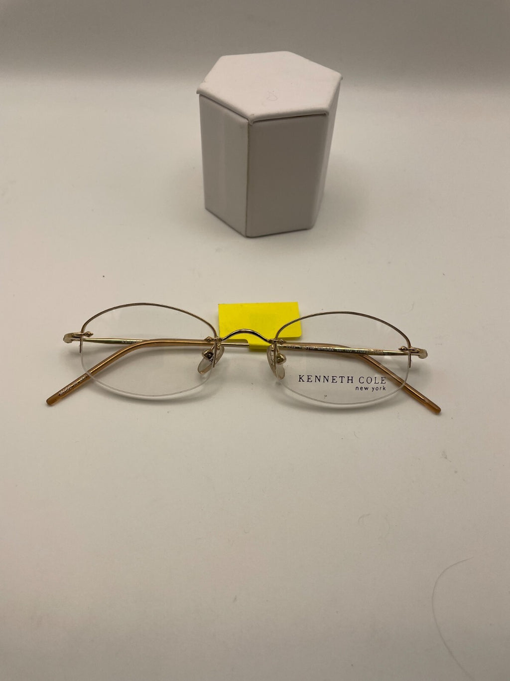 Kenneth Cole Brand KC0532 Model 47 Eye Gold NEW