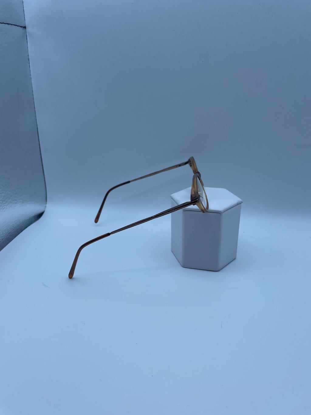 Modern Optical Brand Carousel Model 43 Eye Brown NEW