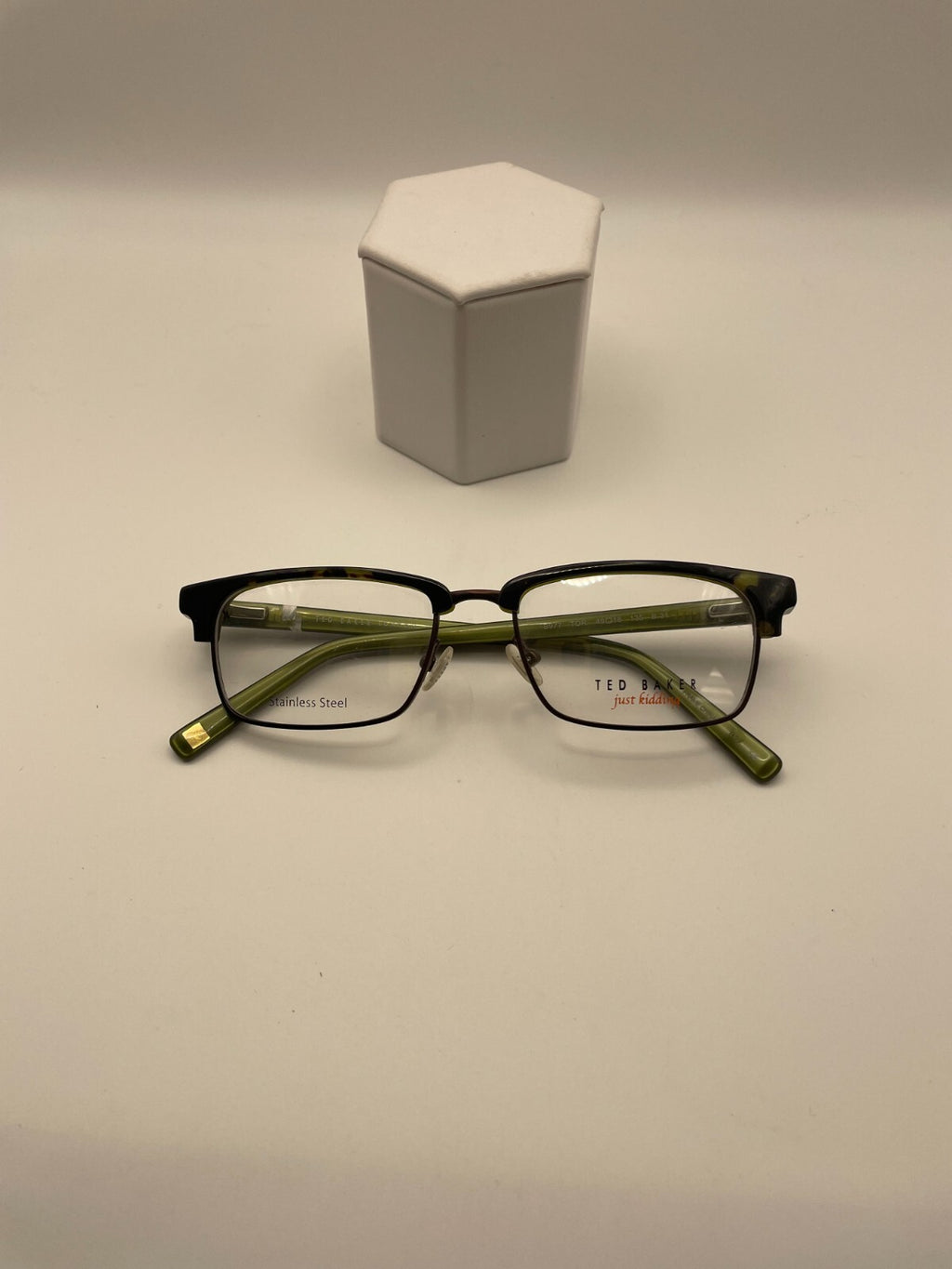 Ted Baker Brand B977 Model 49 Eye Tor NEW