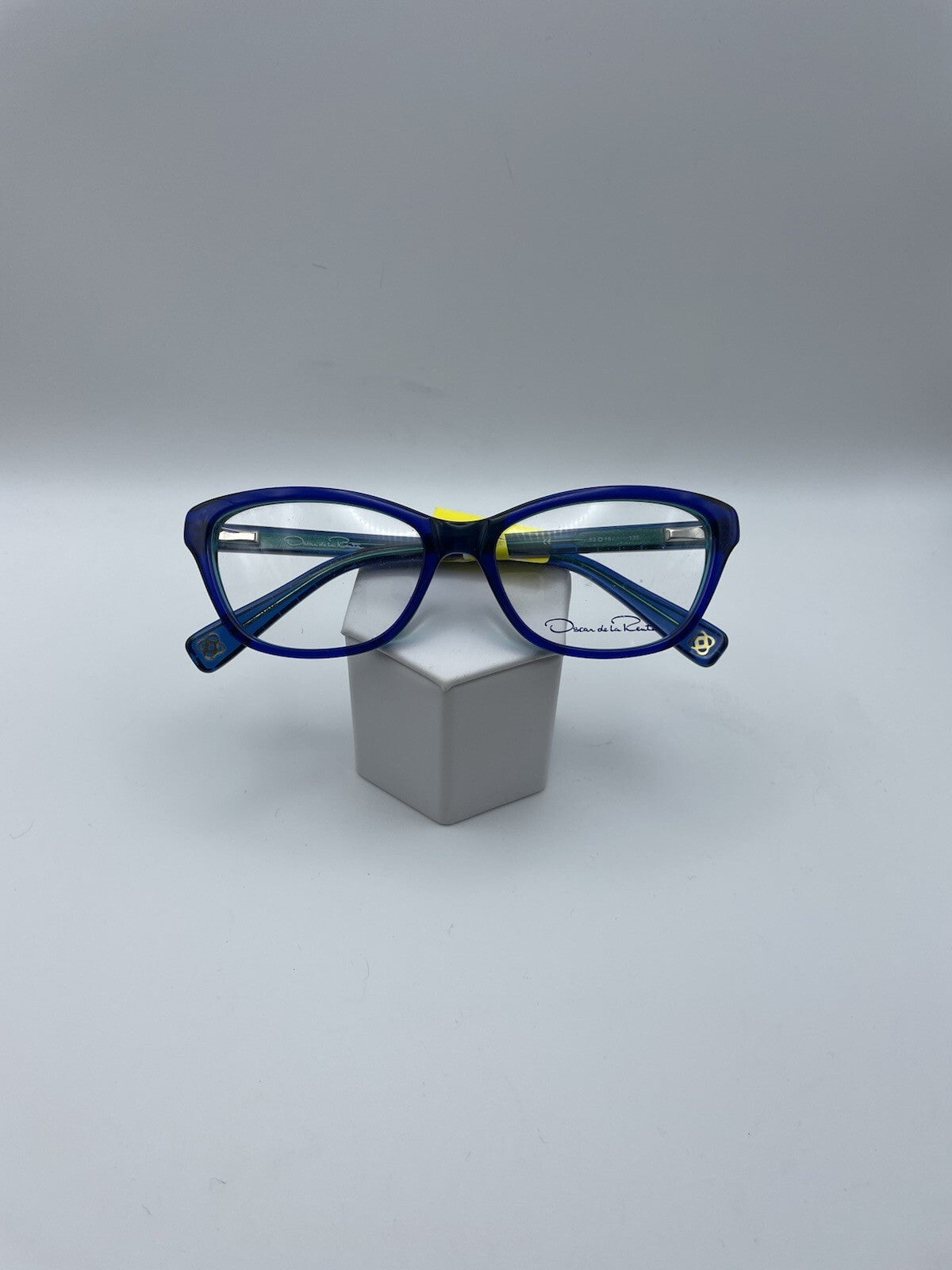Oscar de la Renta Brand ODLR505 Model 53 Eye Blue NEW