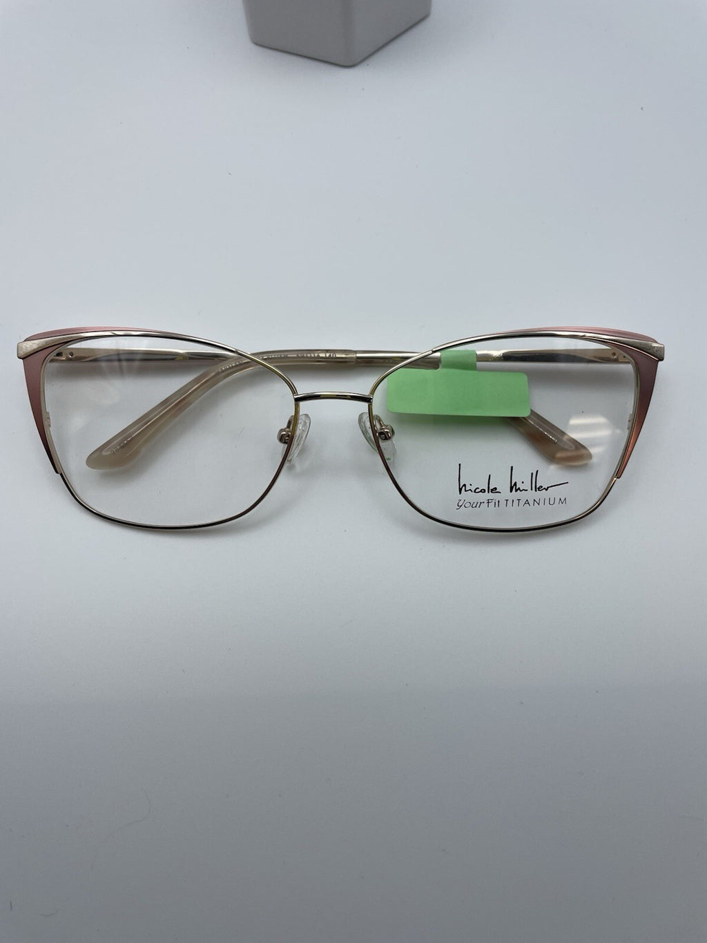 Nicole Miller Brand Harman Model 59 Eye Blush NEW