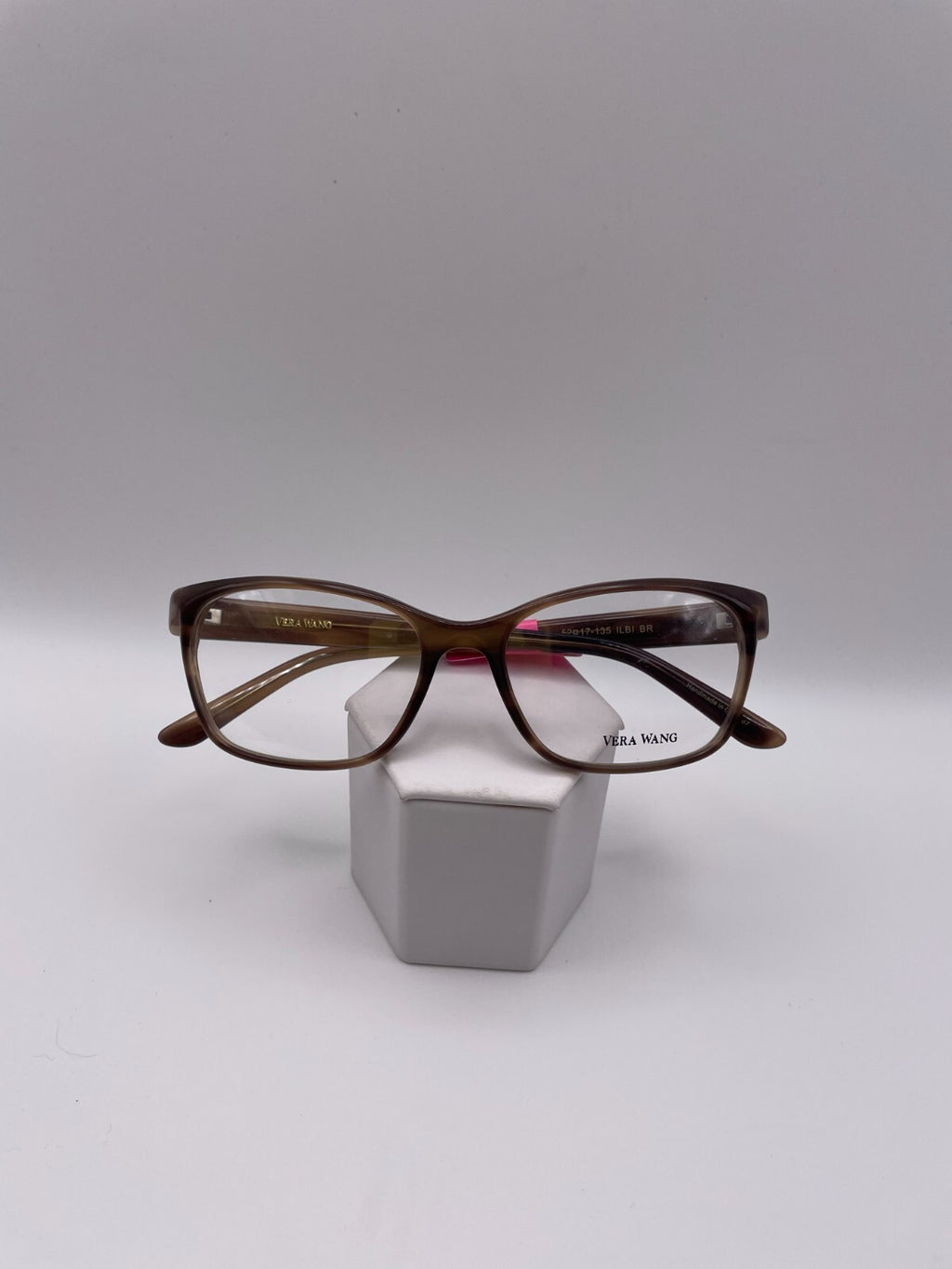 VERA WANG Brand ILBI Model 52 Eye Brown NEW