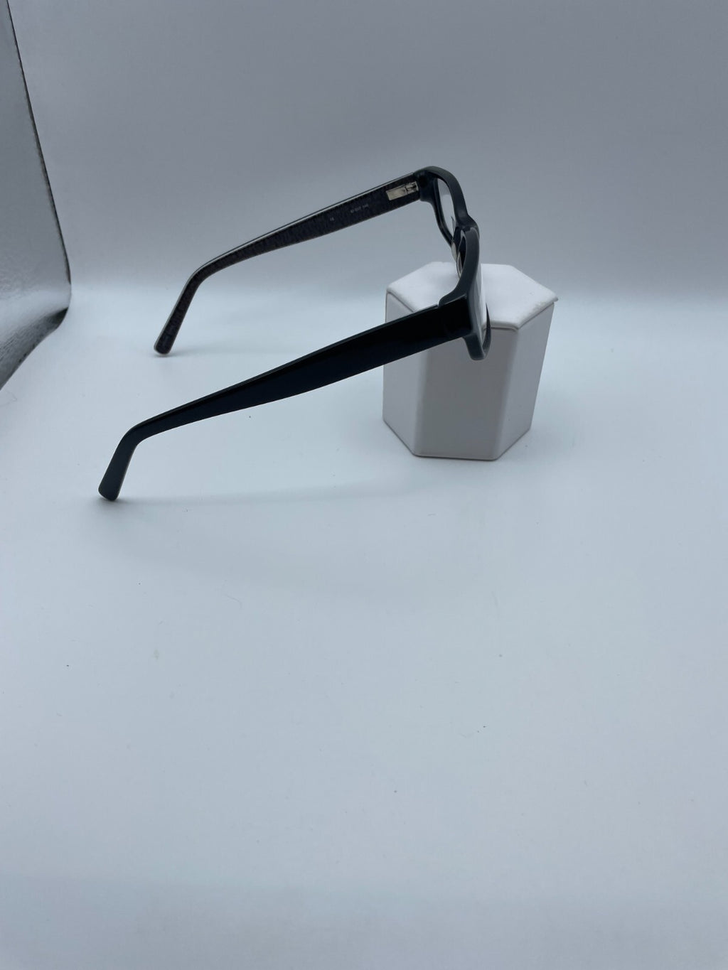 TAPOUT Brand TAPMO111 Model 51 Eye Black NEW